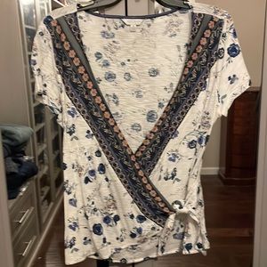 Lucky Brand top
